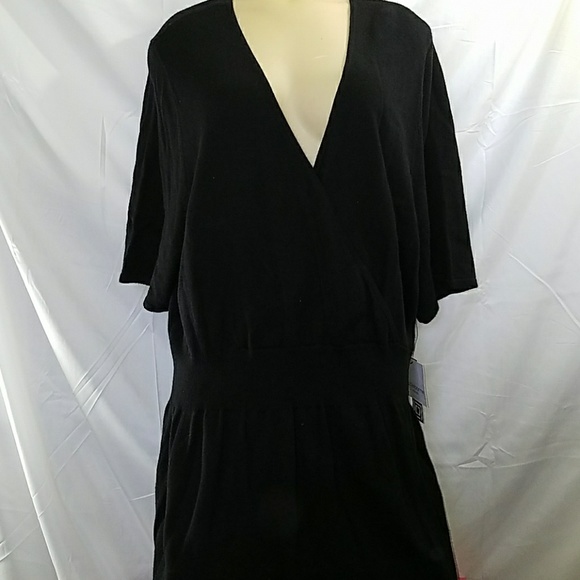Liz Claiborne Dresses & Skirts - NWT- Adorable Black Short Sleeve Sweater Dress